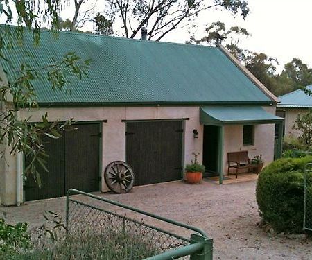St Helen'S Cottages Clare Exterior foto